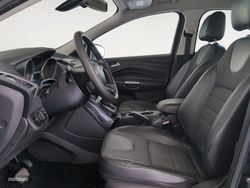 Ford Kuga 2.0 TDCI Titanium 4x4 Powershift 103 kW (140 CV) - Miniatura 11
