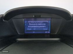 Ford Kuga 2.0 TDCI Titanium 4x4 Powershift 103 kW (140 CV) - Miniatura 18