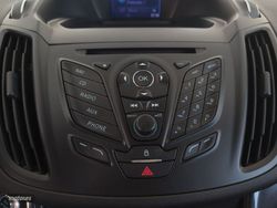Ford Kuga 2.0 TDCI Titanium 4x4 Powershift 103 kW (140 CV) - Miniatura 20