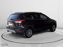 Ford Kuga 2.0 TDCI Titanium 4x4 Powershift 103 kW (140 CV) - Miniatura 3