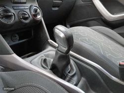 Peugeot 2008 BlueHDi 100 Style 73 kW (100 CV) - Miniatura 15