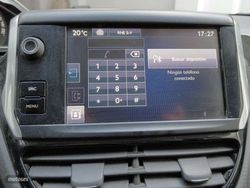 Peugeot 2008 BlueHDi 100 Style 73 kW (100 CV) - Miniatura 20