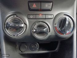 Peugeot 2008 BlueHDi 100 Style 73 kW (100 CV) - Miniatura 22