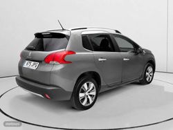 Peugeot 2008 BlueHDi 100 Style 73 kW (100 CV) - Miniatura 3