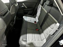 Citroen C4 PureTech 130 S&S Plus 96 kW (131 CV) - Miniatura 11
