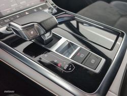 Audi Q7 Black line edition 55 TFSIe quattro 280 kW (381 CV) tiptronic - Miniatura 17