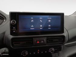 Peugeot Partner Furgon BlueHDi 100 Standard 600kg 75 kW (102 CV) - Miniatura 17
