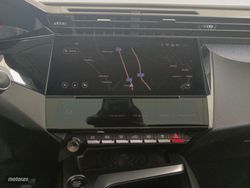 Peugeot 308 PureTech 130 S&S Allure Pack 96 kW (130 CV) - Miniatura 17