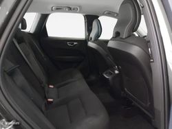 Volvo XC 60 B4 D Momentum Pro Auto 145 kW (197 CV) - Miniatura 12