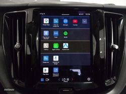 Volvo XC 60 B4 D Momentum Pro Auto 145 kW (197 CV) - Miniatura 19