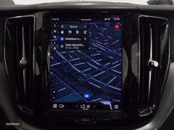 Volvo XC 60 B4 D Momentum Pro Auto 145 kW (197 CV) - Miniatura 20
