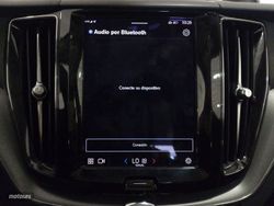 Volvo XC 60 B4 D Momentum Pro Auto 145 kW (197 CV) - Miniatura 22