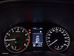 Nissan Juke DIG-T Acenta DCT 84 kW (114 CV) - Miniatura 15