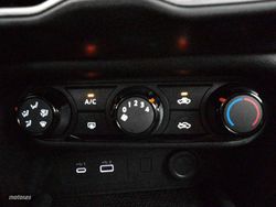 Nissan Juke DIG-T Acenta 84 kW (114 CV) - Miniatura 20