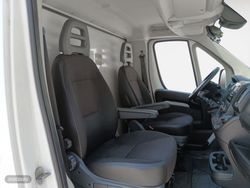 Peugeot Boxer Chasis BlueHDi 435 L3 103 kW (140 CV) - Miniatura 12