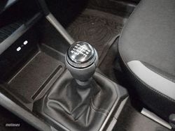 Dacia Duster Extreme mild hybrid 103 kW (140 CV) - Miniatura 14