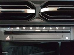 Dacia Duster Extreme mild hybrid 103 kW (140 CV) - Miniatura 20