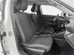 Peugeot 2008 BlueHDi 110 S&S Active 81 kW (110 CV) - Miniatura 12