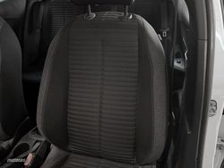 Peugeot 2008 BlueHDi 110 S&S Active 81 kW (110 CV) - Miniatura 21