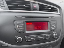 Kia Ceed 1.4 CRDi WGT Concept Plus 66 kW (90 CV) - Miniatura 18
