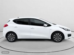 Kia Ceed 1.4 CRDi WGT Concept Plus 66 kW (90 CV) - Miniatura 2