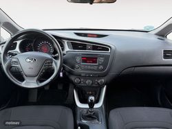Kia Ceed 1.4 CRDi WGT Concept Plus 66 kW (90 CV) - Miniatura 9