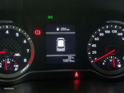 Hyundai i10 1.0 Klass 49 kW (67 CV) - Miniatura 15