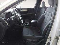 Volvo XC40 T4 Recharge PHEV Core Auto 155 kW (211 CV) - Miniatura 11