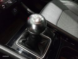 Jeep Compass 1.3 Gse Limited 4x2 FWD 96 kW (130 CV) - Miniatura 14