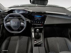 Peugeot 308 PureTech 130 S&S Allure 96 kW (130 CV) - Miniatura 9