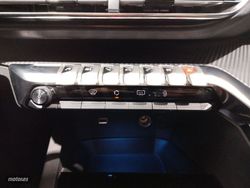 Peugeot 3008 PureTech 130 S&S Active Pack 96 kW (130 CV) - Miniatura 15