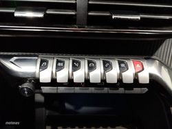 Peugeot 3008 PureTech 130 S&S Active Pack 96 kW (130 CV) - Miniatura 16