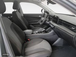 MG HS 1.5T-GDI Comfort DCT 125 kW (170 CV) - Miniatura 12