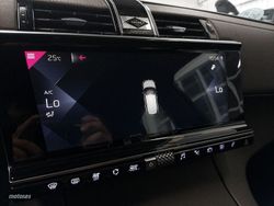 DS DS 7 Crossback BlueHDi 130 Bastille Auto 96 kW (130 CV) - Miniatura 21