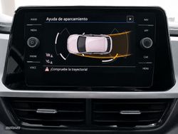 Volkswagen T-Roc Life 2.0 TDI 85 kW (115 CV) - Miniatura 20