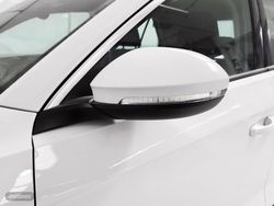 Volkswagen T-Roc 1.0 TSI 81 kW (110 CV) - Miniatura 22