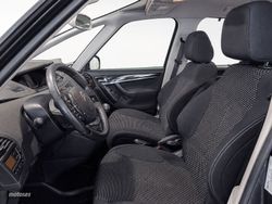 Citroen C4 Grand Picasso 1.6 HDI First 82 kW (112 CV) - Miniatura 11