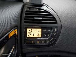 Citroen C4 Grand Picasso 1.6 HDI First 82 kW (112 CV) - Miniatura 21