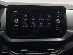 Volkswagen T-Cross Life 1.0 TSI 70 kW (95 CV) - Miniatura 17