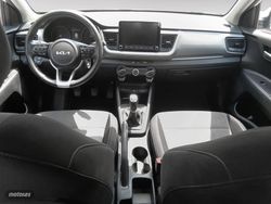 Kia Stonic 1.0 T-GDi MHEV iMT Concept 74 kW (100 CV) - Miniatura 9