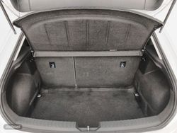 Seat Leon 2.0 TDI S&S Style XL 85 kW (115 CV) - Miniatura 13
