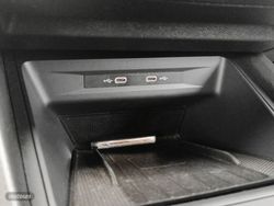 Seat Leon 2.0 TDI S&S Style XL 85 kW (115 CV) - Miniatura 23