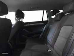 Volkswagen Passat Executive 2.0 TDI 90 kW (122 CV) DSG - Miniatura 11