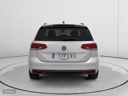 Volkswagen Passat Executive 2.0 TDI 90 kW (122 CV) DSG - Miniatura 4