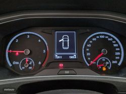 Volkswagen T-Roc Advance 2.0 TDI 85 kW (115 CV) - Miniatura 15