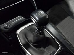 Peugeot 208 BlueHDi 100 Allure 73 kW (100 CV) - Miniatura 14