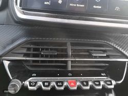 Peugeot 2008 Allure - Miniatura 19