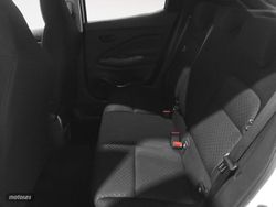 Nissan Juke DIG-T Acenta 84 kW (114 CV) - Miniatura 11