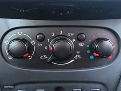 Dacia Sandero TCE 90 GLP Ambiance 66 kW (90 CV) - Miniatura 19