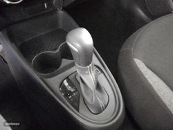 Toyota Aygo X Cross 1.0 VVT-I Undercover CVT 53 kW (72 CV) - Miniatura 14